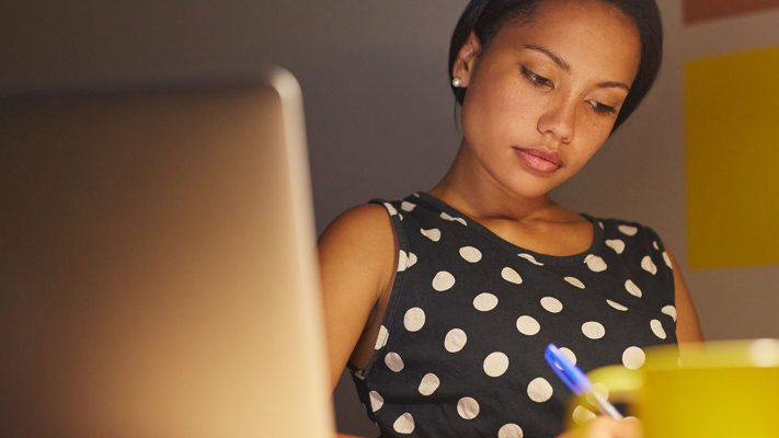 het-schrijven-van-zakelijke-teksten 123RF - 54728332