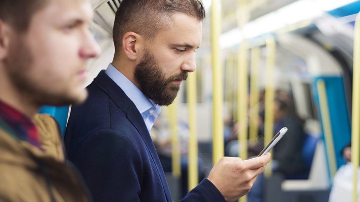 Mobile Ad Effectiveness AdobeStock 93980105